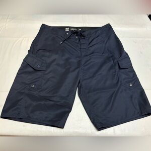 Quick Silver Board Shorts Men’s Size 33” Drawstring and Velcro Waist